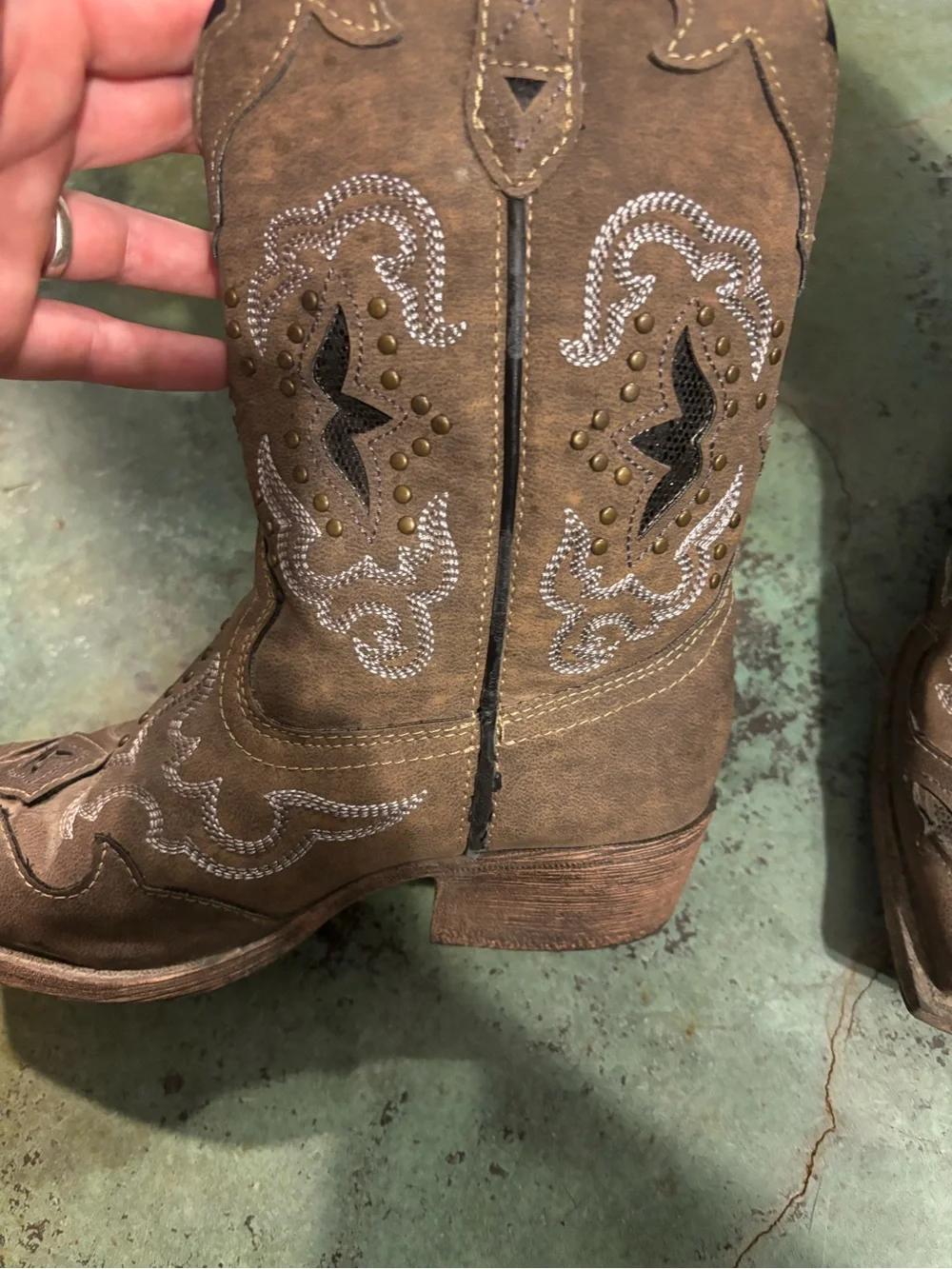 N/A western style